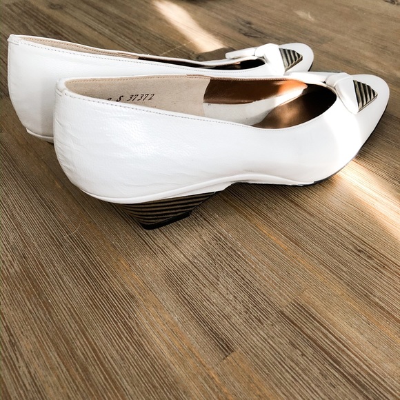 Vintage California Magdesian flats size 8 - Picture 5 of 5